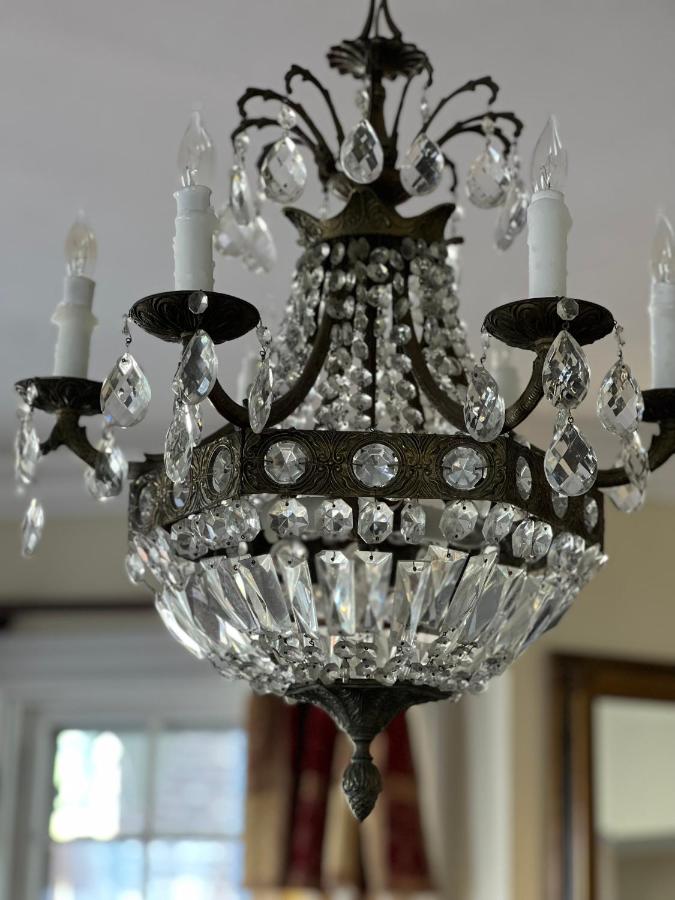 | Almondy Inn Bed & Breakfast