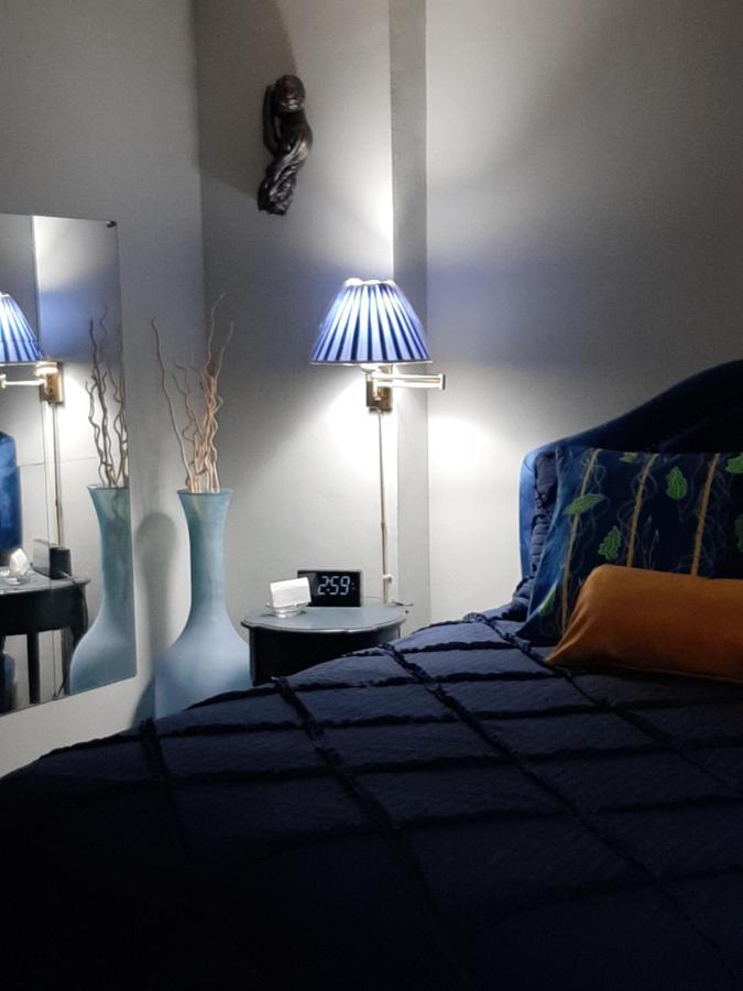 Deluxe Double Room at Harry's Man Cave: The New Star Motel Experience