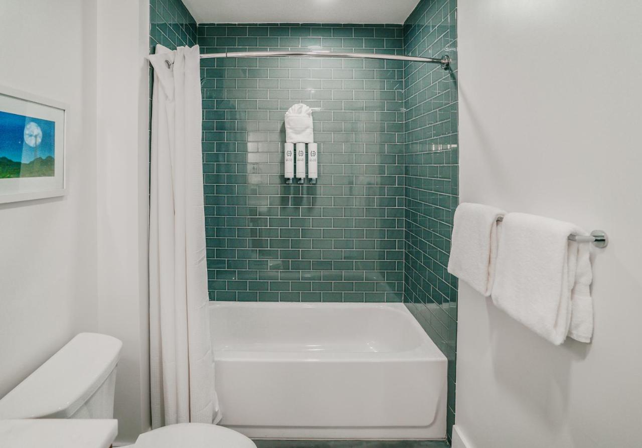 Three-Bedroom Suite at Colton House Hotel