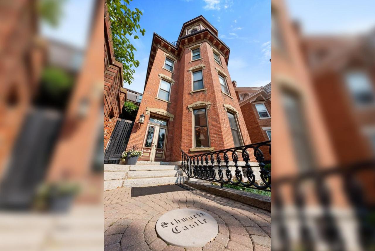 | 1BR Schwartz Castle- 1