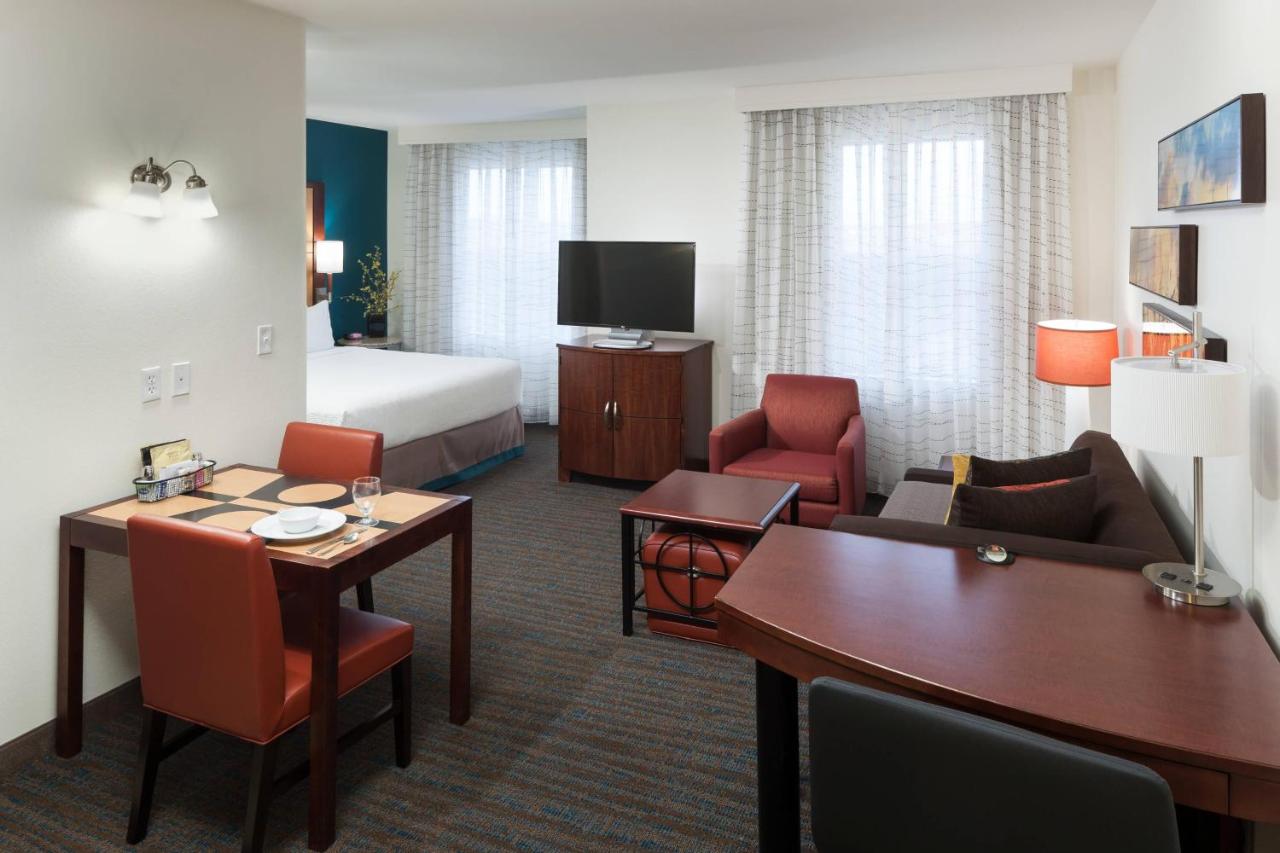 King Studio at Residence Inn by Marriott South Bend Mishawaka