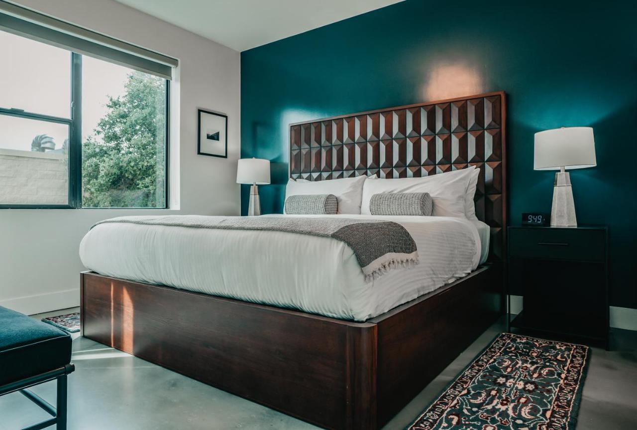 Two-Bedroom Suite at Colton House Hotel