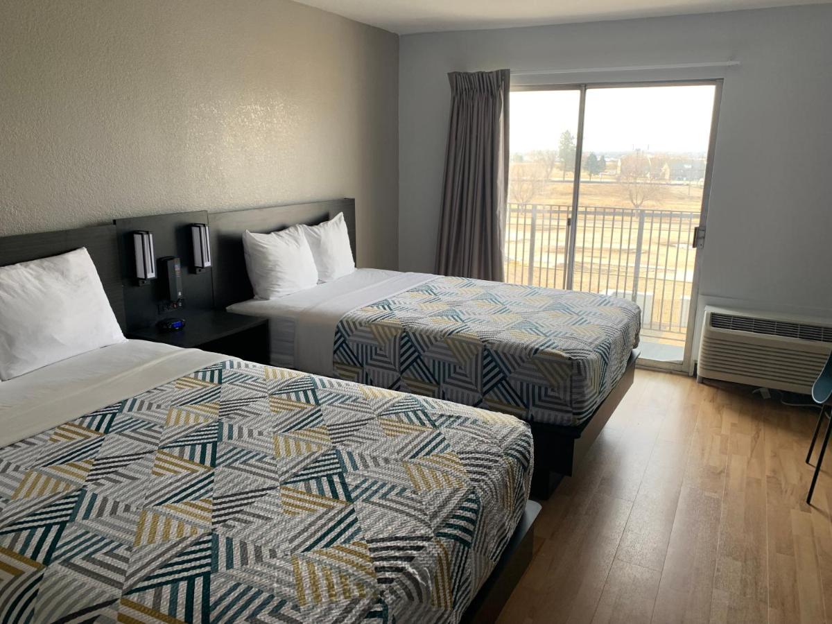 Quadruple Room - Non-Smoking at Studio 6 Lincoln, NE - Airport