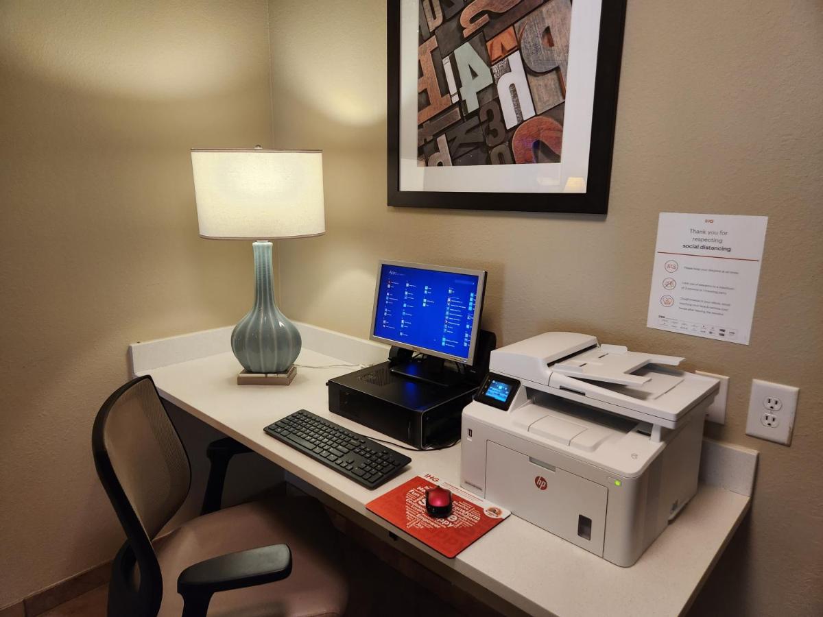 | Candlewood Suites Greenville NC, an IHG Hotel