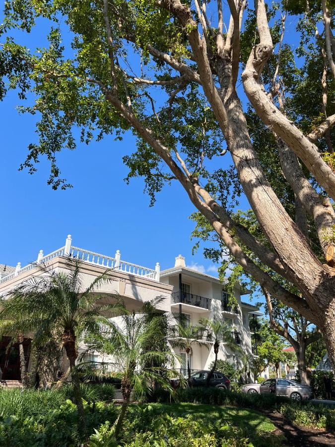 | The Capri Inn