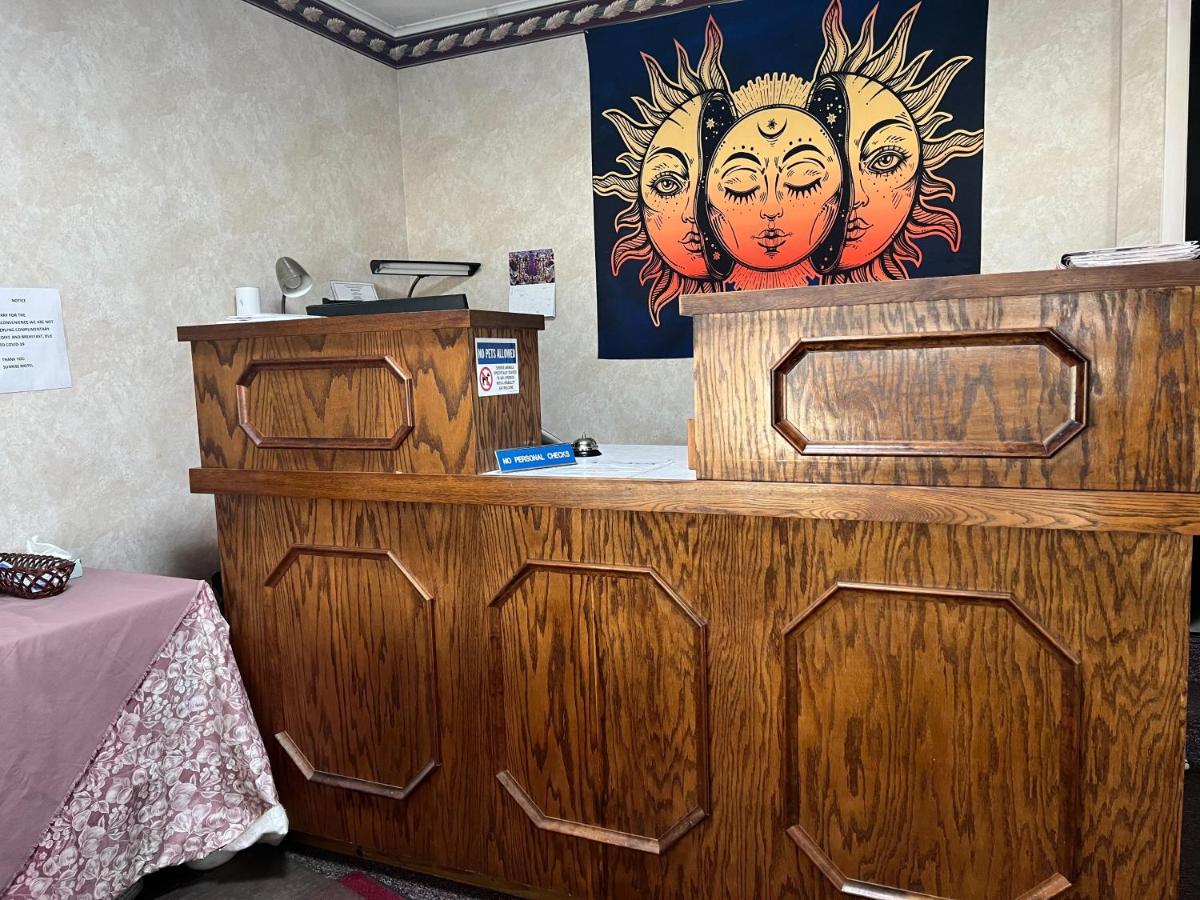 | sunrise motel