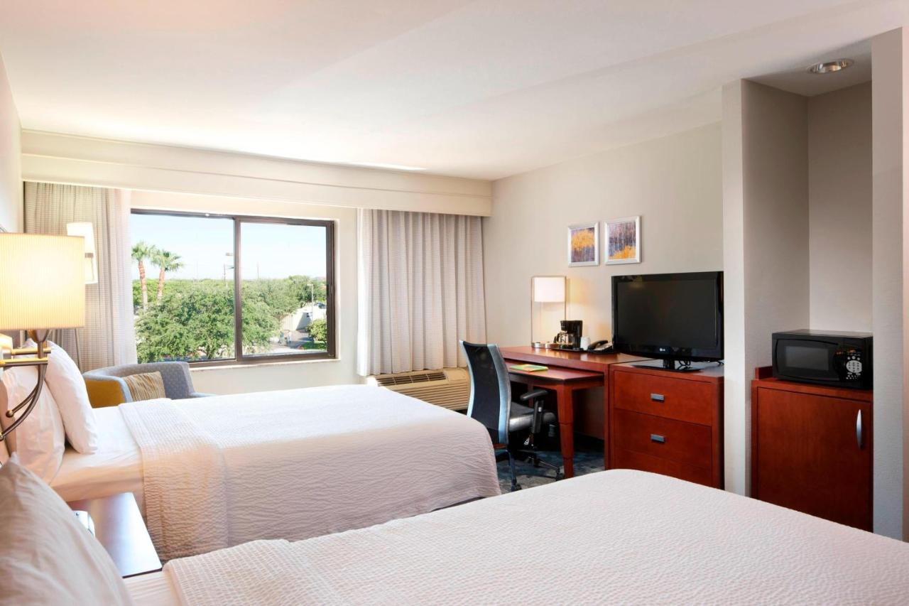 Queen Room with Two Queen Beds at Courtyard by Marriott Brownsville