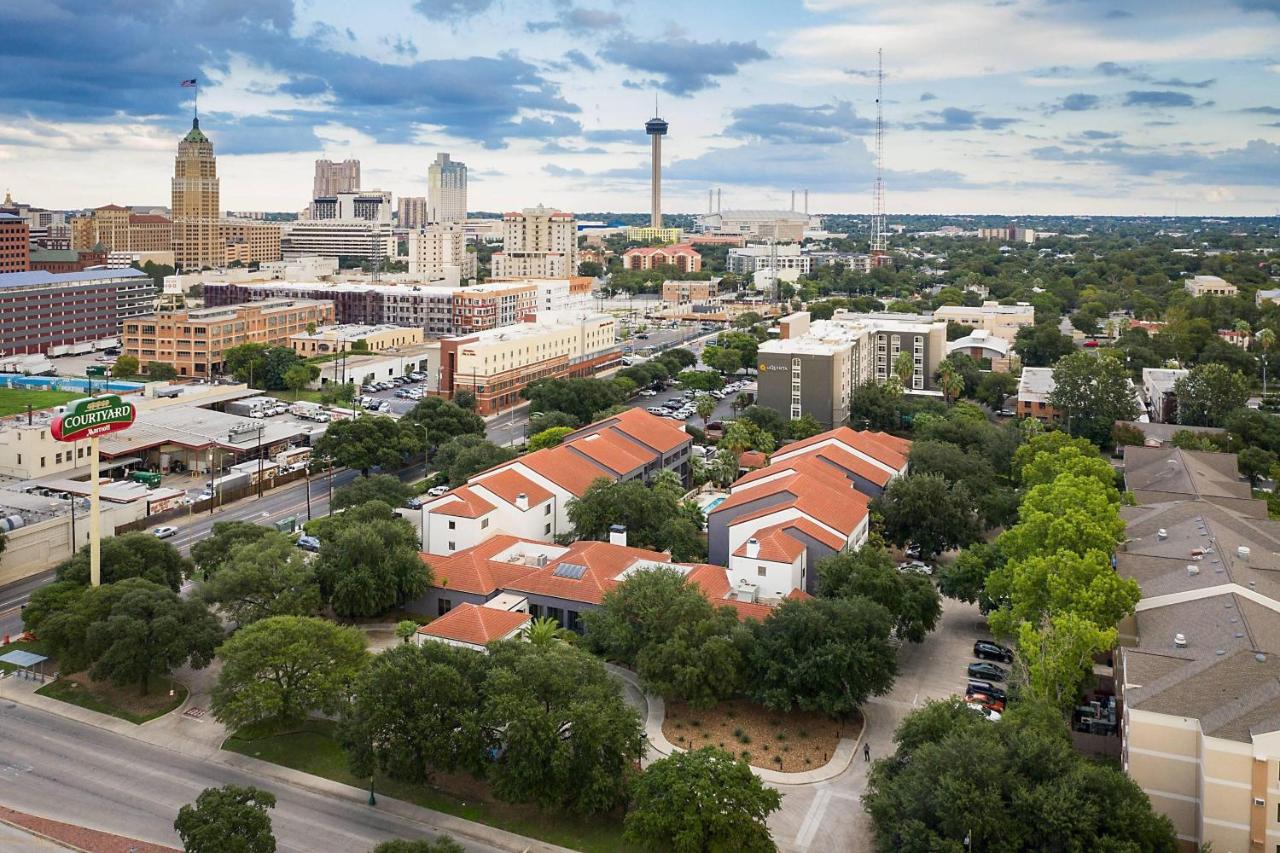  | Courtyard by Marriott San Antonio Downtown