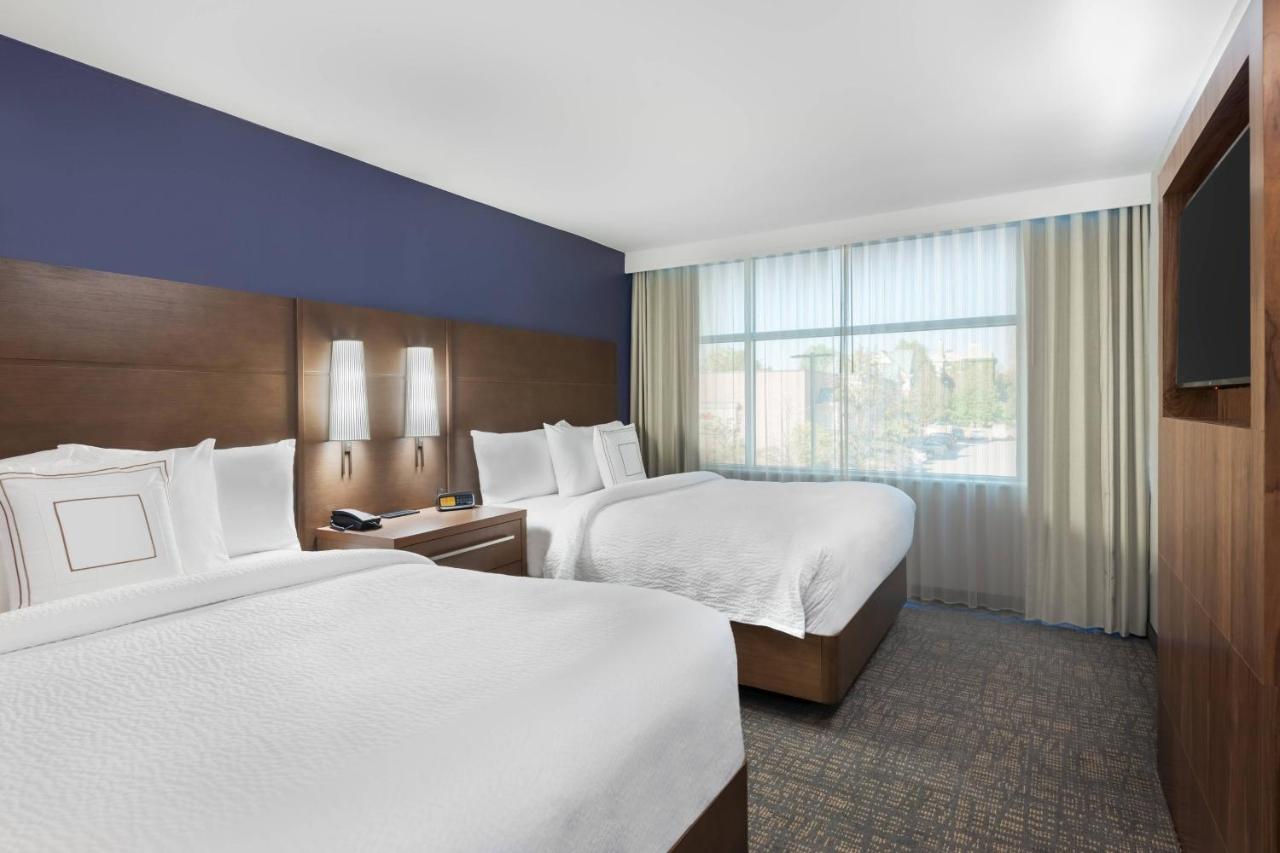 Queen Suite with Two Queen Beds and Sofa Bed at Residence Inn by Marriott Buffalo Downtown