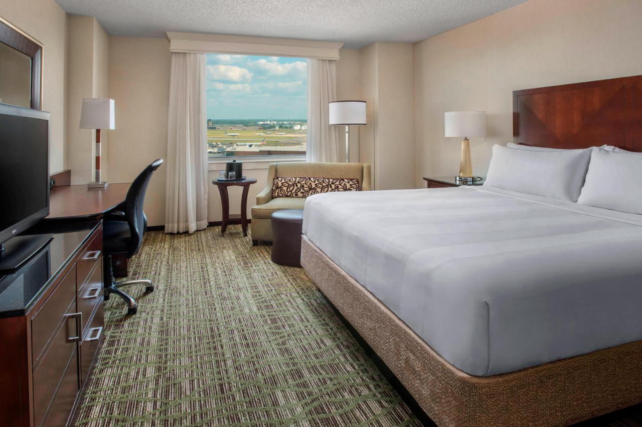 King Room with View at Philadelphia Airport Marriott