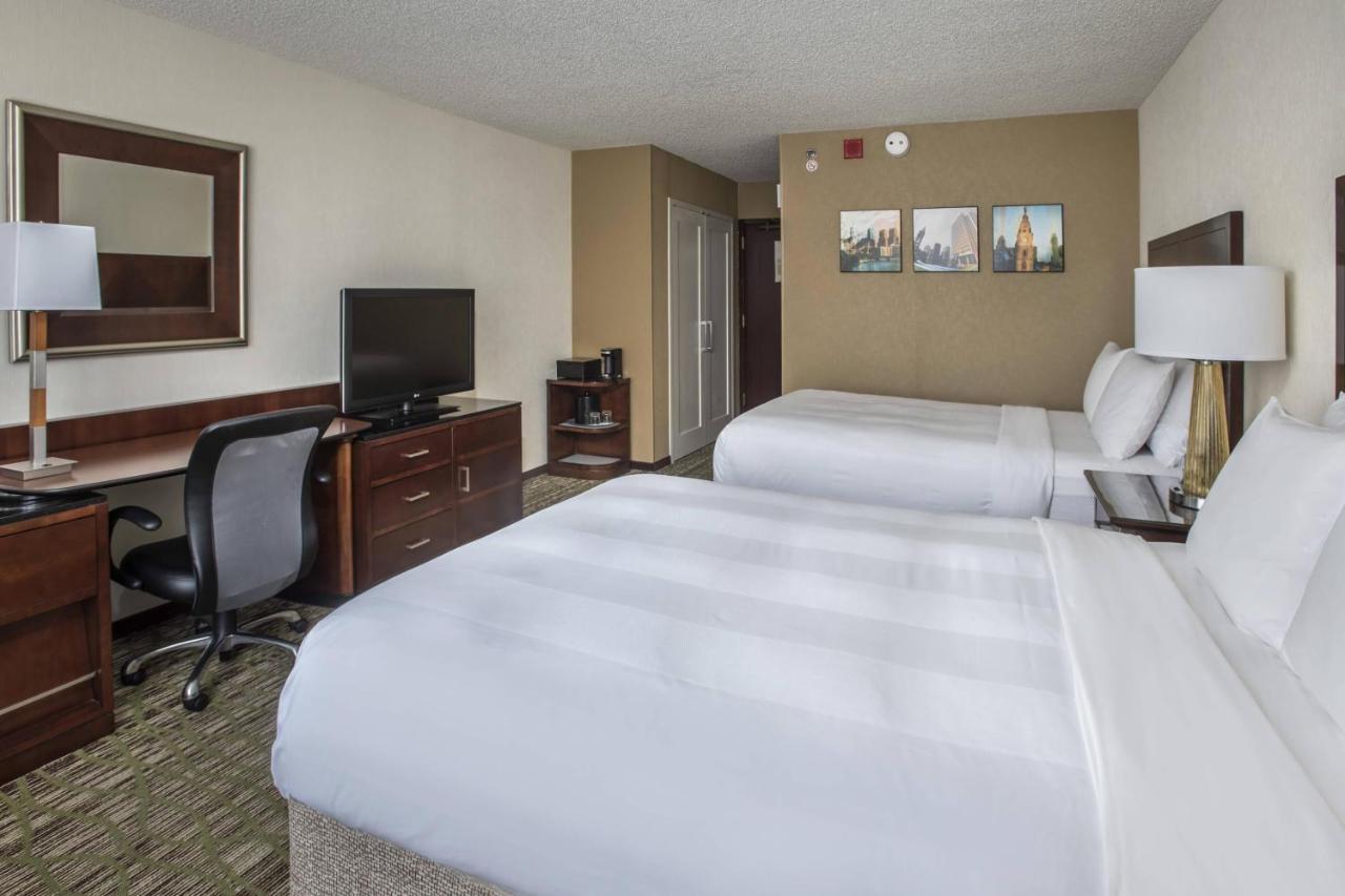 Double Room with 2 Double Beds at Philadelphia Airport Marriott