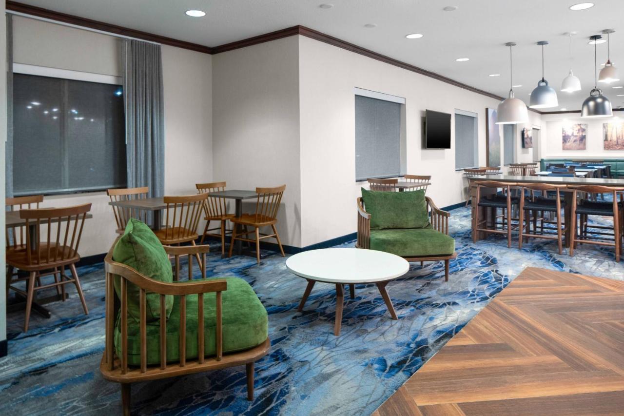  | Fairfield Inn & Suites Jefferson City