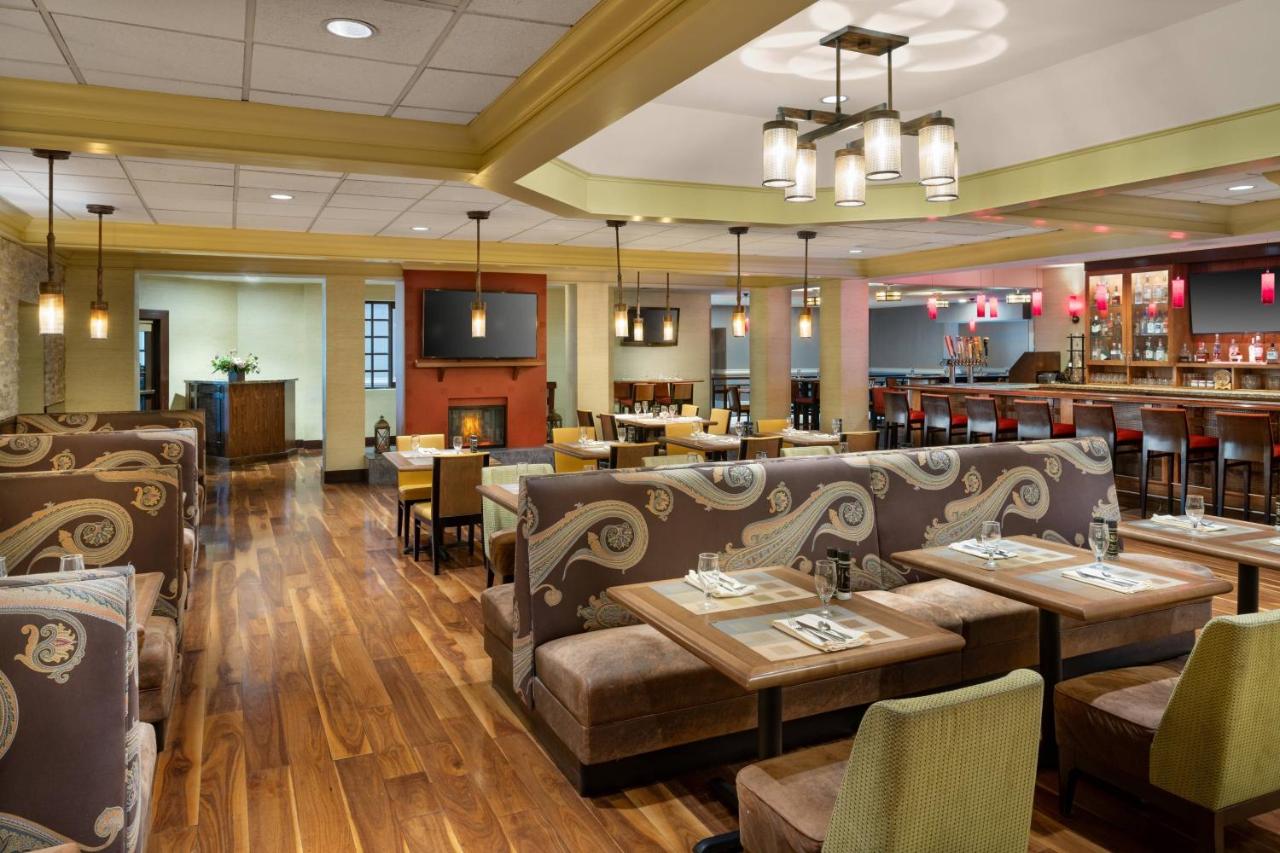 | Marriott Minneapolis Airport