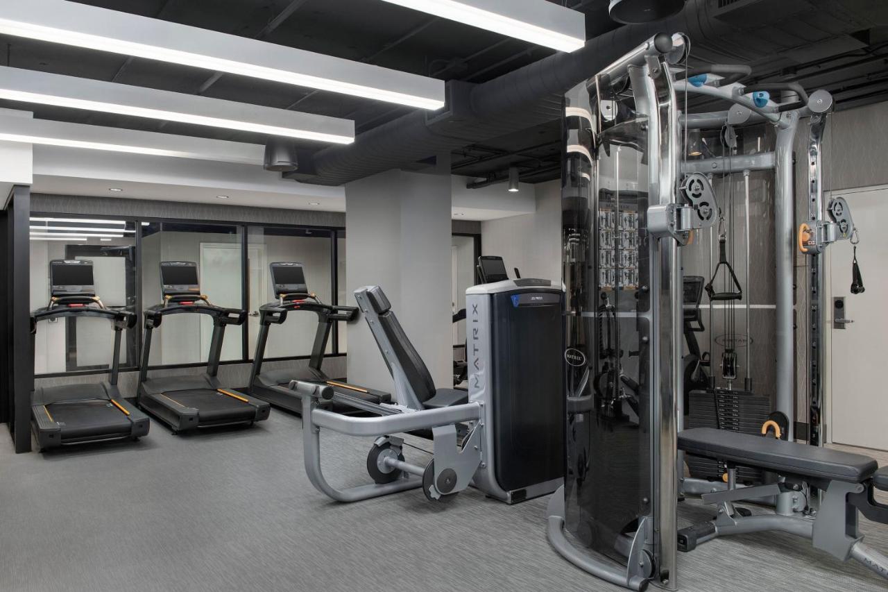 | Courtyard by Marriott Washington, DC Dupont Circle