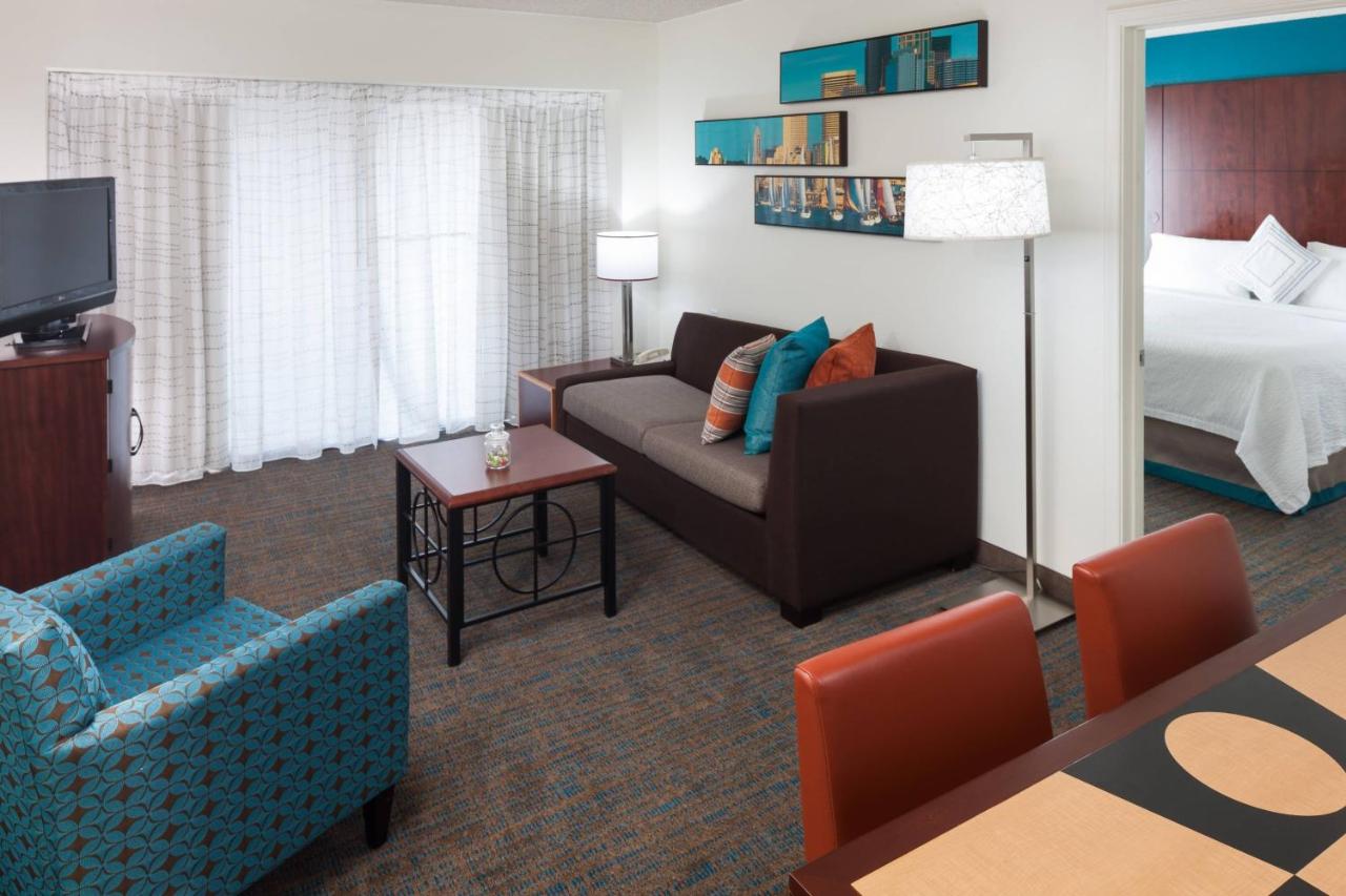 Two-Bedroom Suite with Balcony at Residence Inn by Marriott Seattle Downtown/Lake Union