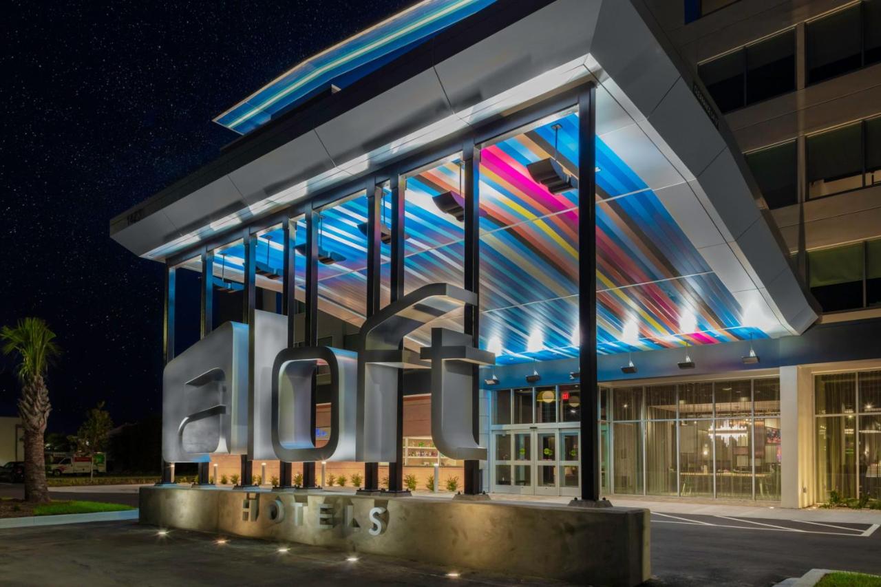 | Aloft Savannah Airport