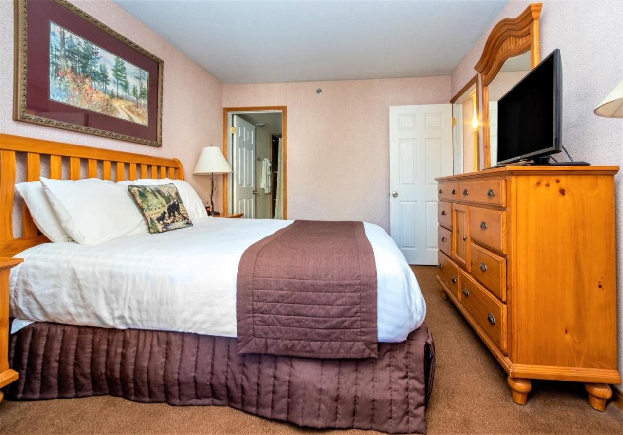 Two-Bedroom Apartment at Lagonita Lodge