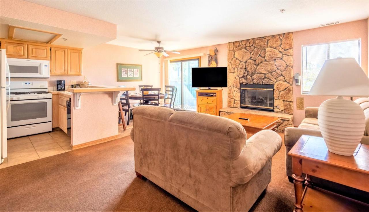 Two-Bedroom Apartment at Lagonita Lodge