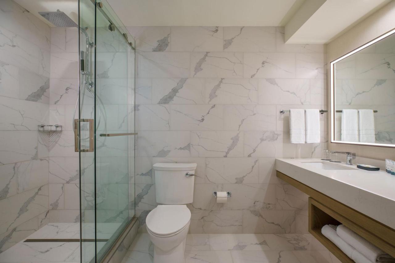 King Room - Hearing Accessible at The Westin O'Hare