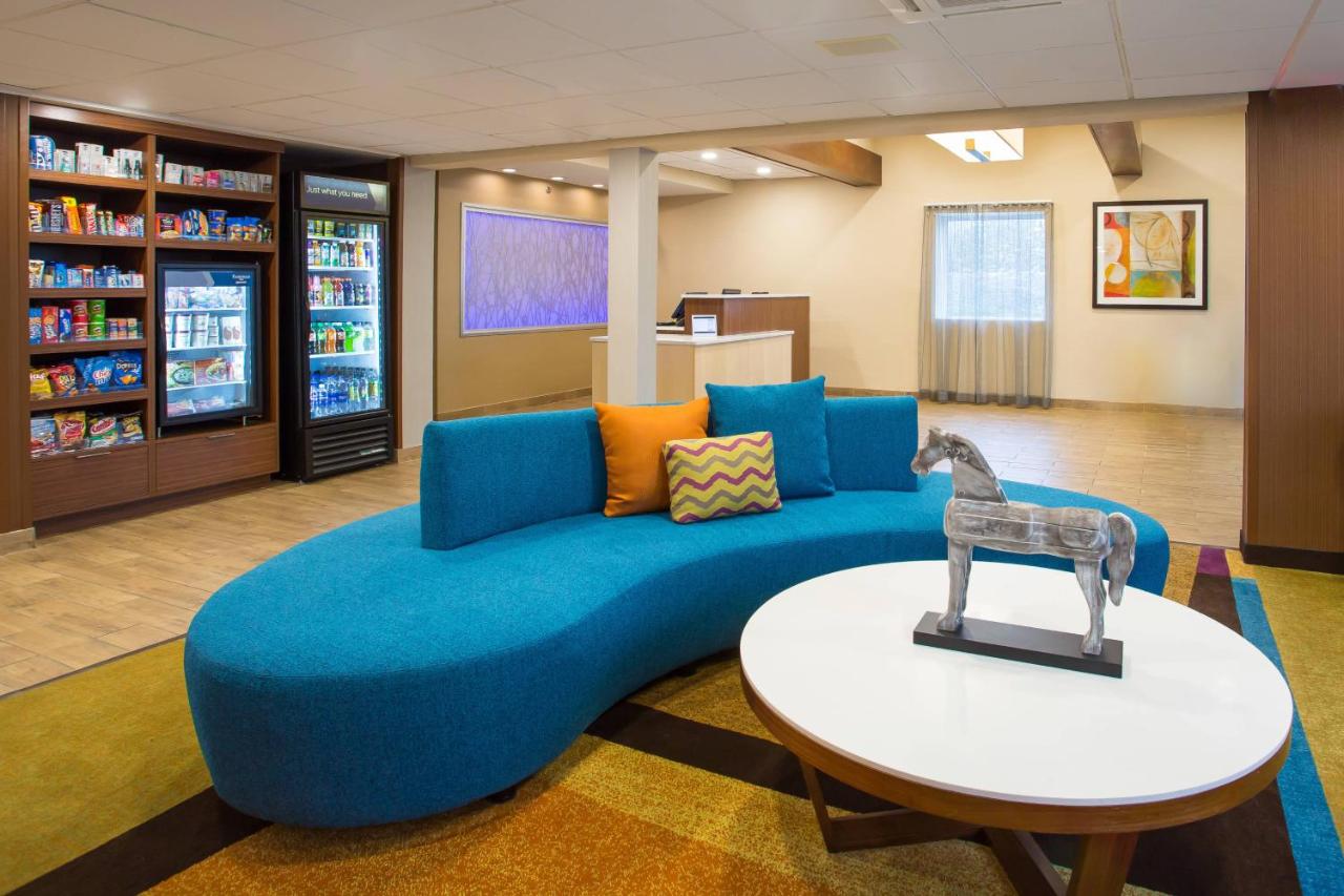 | Fairfield Inn Boston Dedham