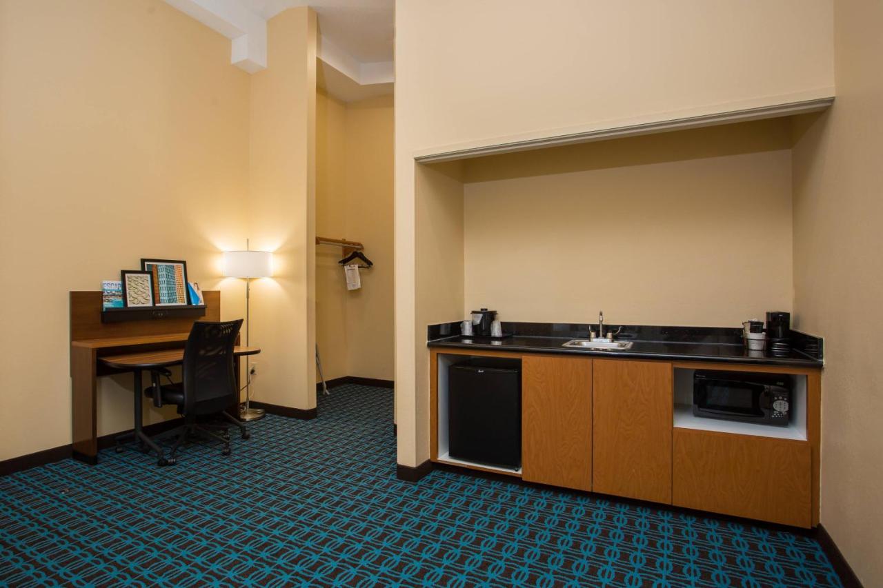 | Fairfield Inn Boston Dedham