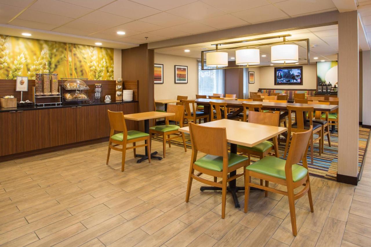  | Fairfield Inn Boston Dedham