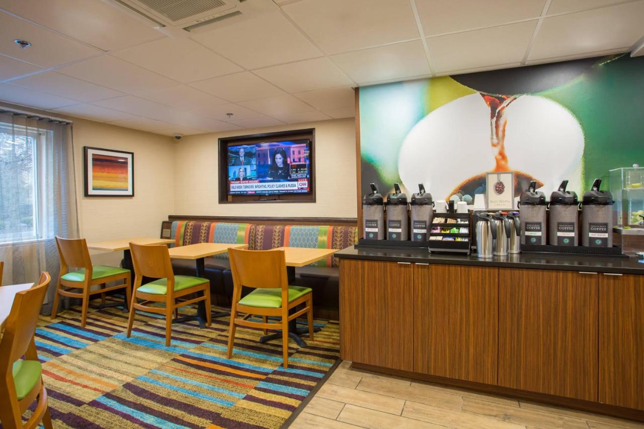 | Fairfield Inn Boston Dedham