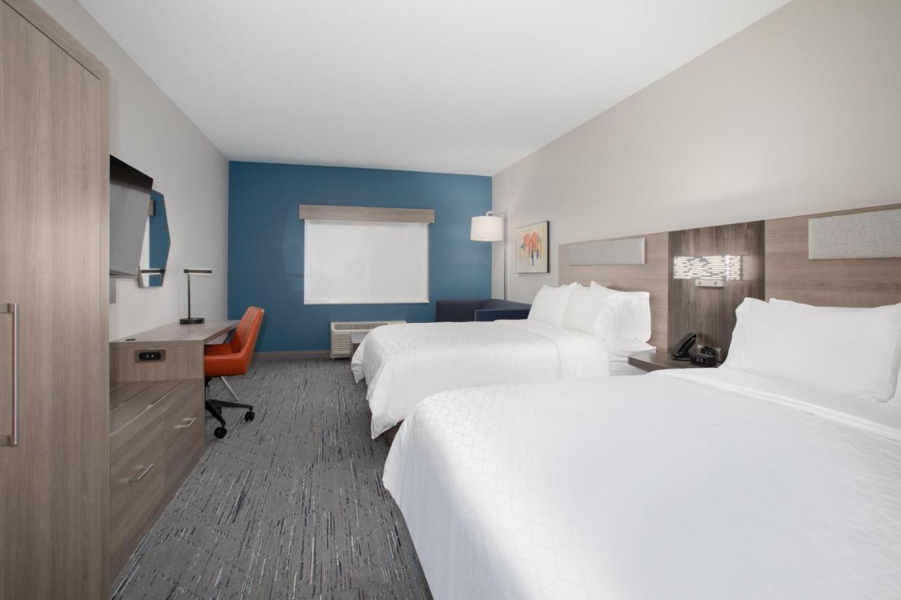 Queen Suite - Non-Smoking at Holiday Inn Express Hotel & Suites Idaho Falls by IHG