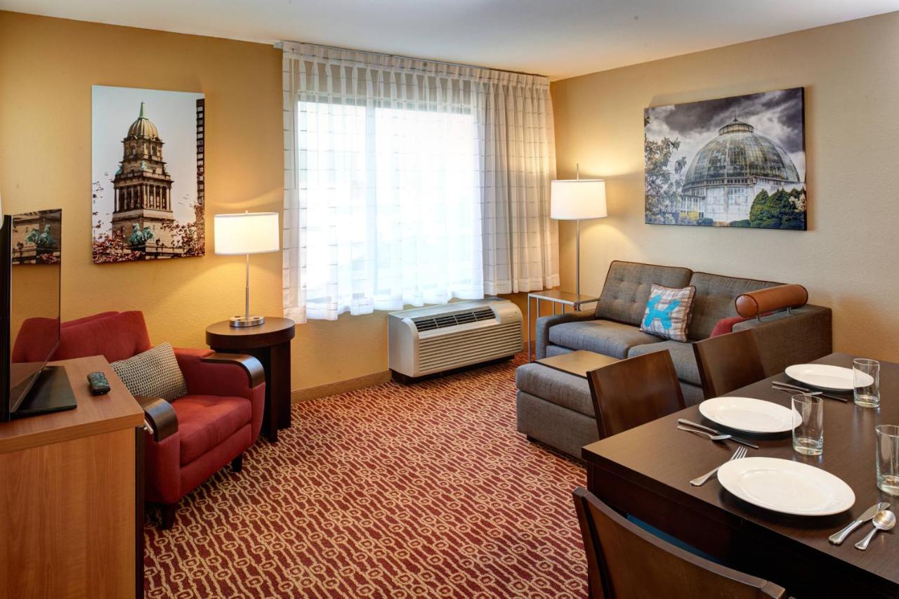  | TownePlace Suites by Marriott Detroit Troy