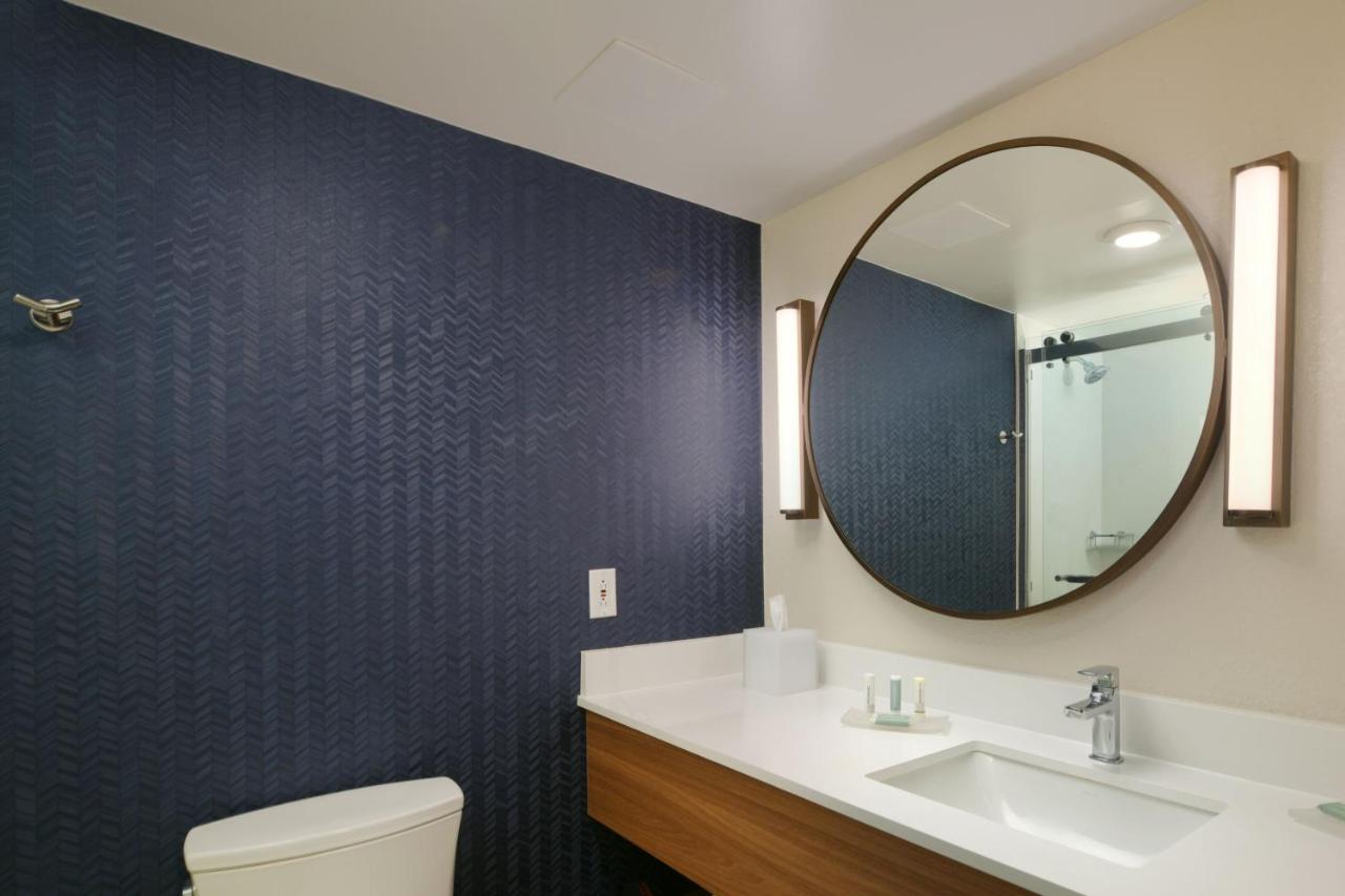Executive King Suite with Sofa Bed at Fairfield Inn & Suites by Marriott Pottstown Limerick