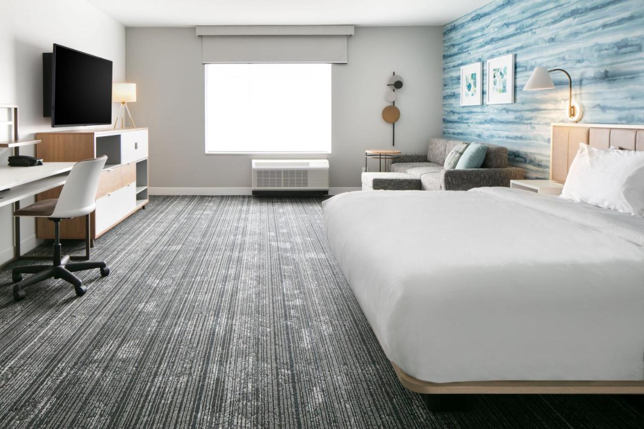 King Studio with Sofa Bed at TownePlace Suites by Marriott Oconomowoc