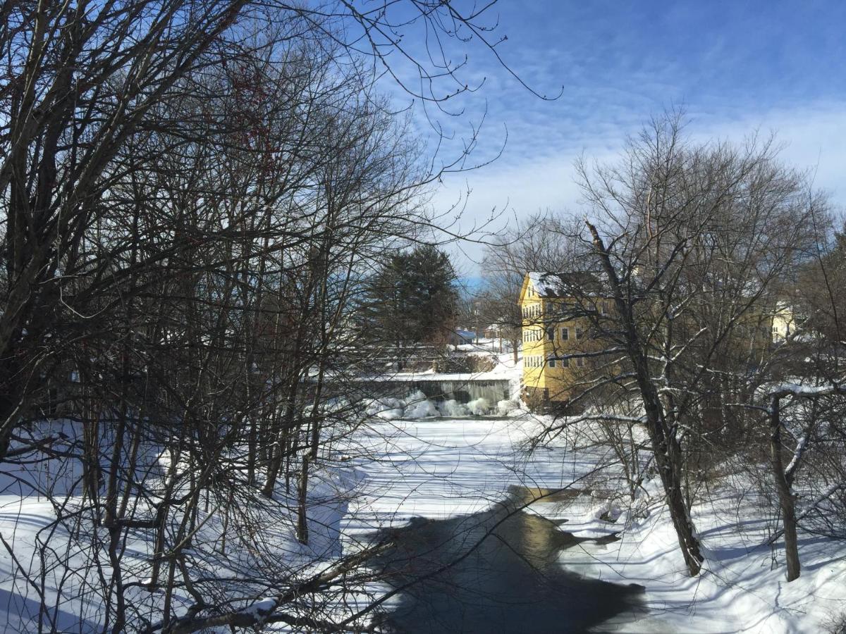 | Old Mill Inn