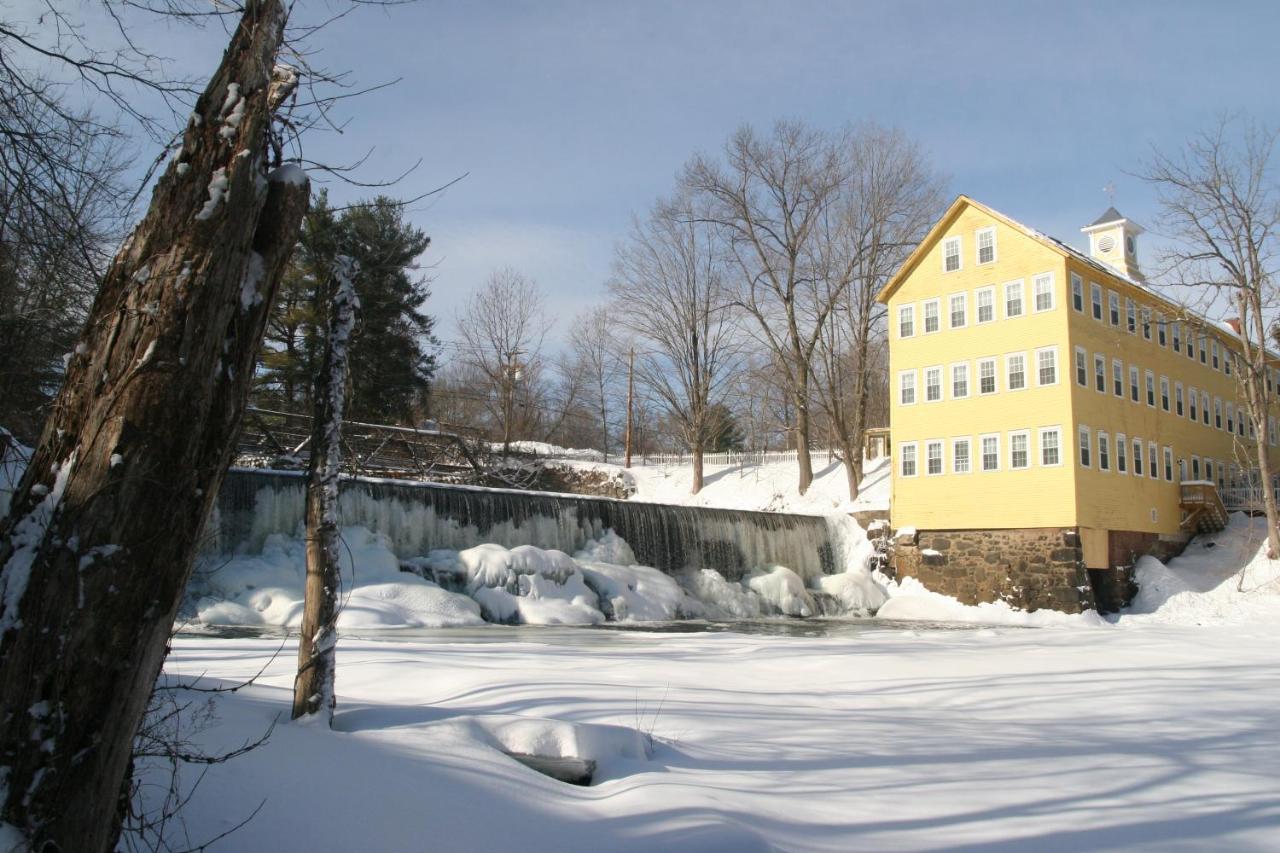 | Old Mill Inn