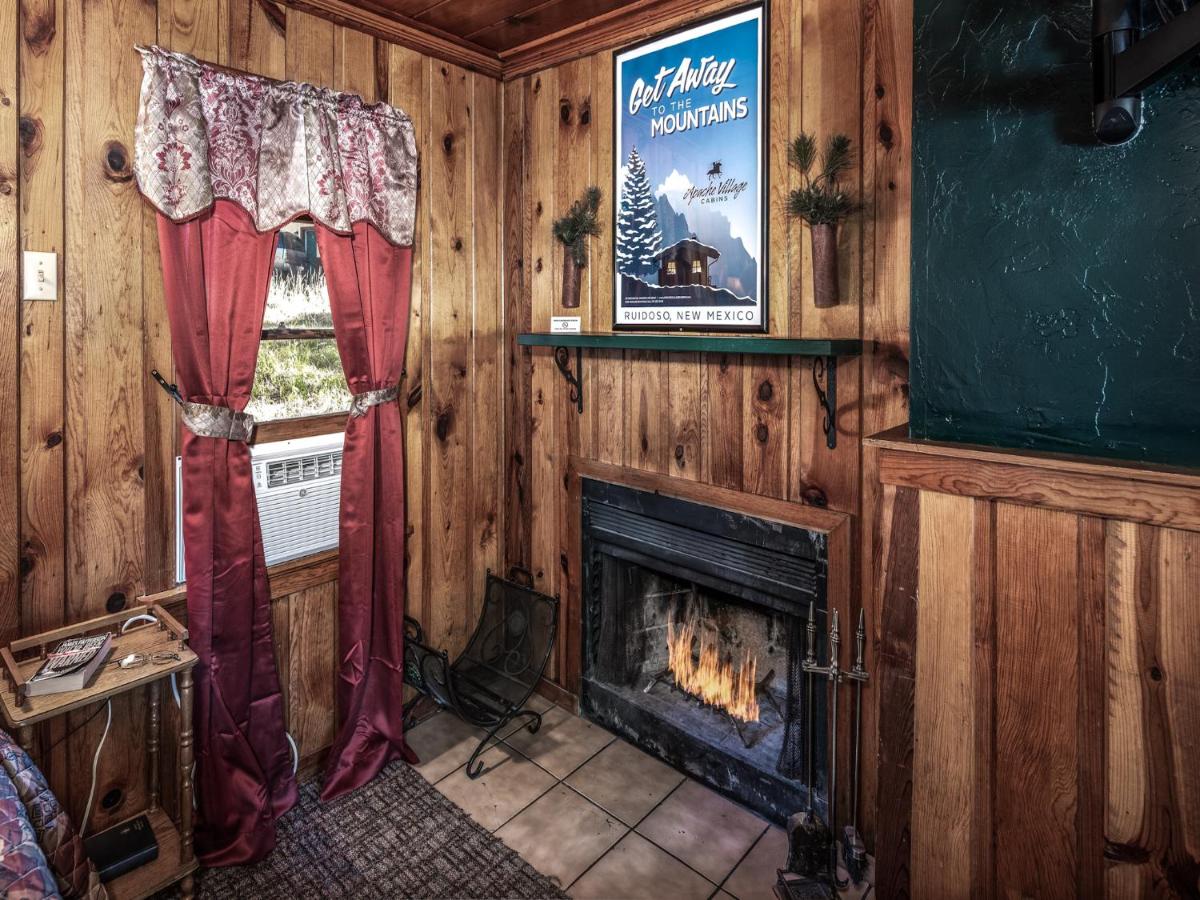 | Apache Village 6, King Studio with Sleeper Sofa, Sleeps 3