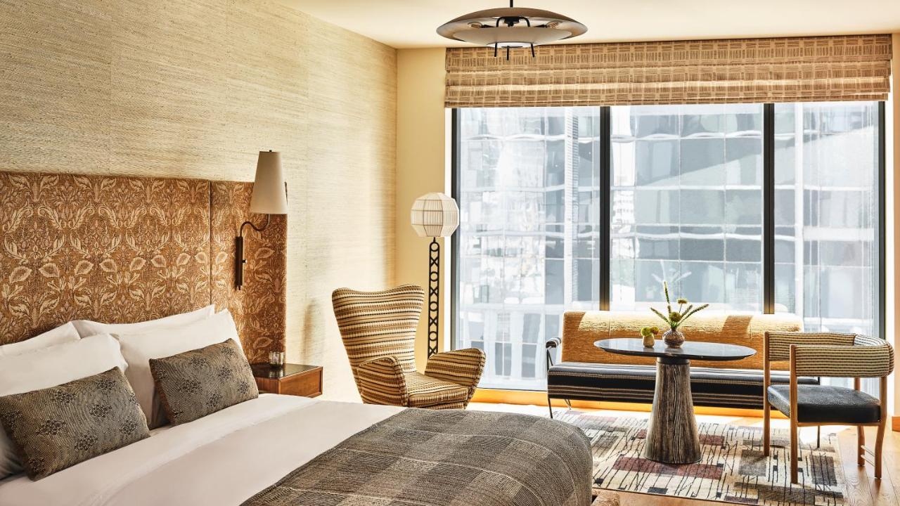 Grand King, Guest room, 1 King at Austin Proper Hotel, a Member of Design Hotels