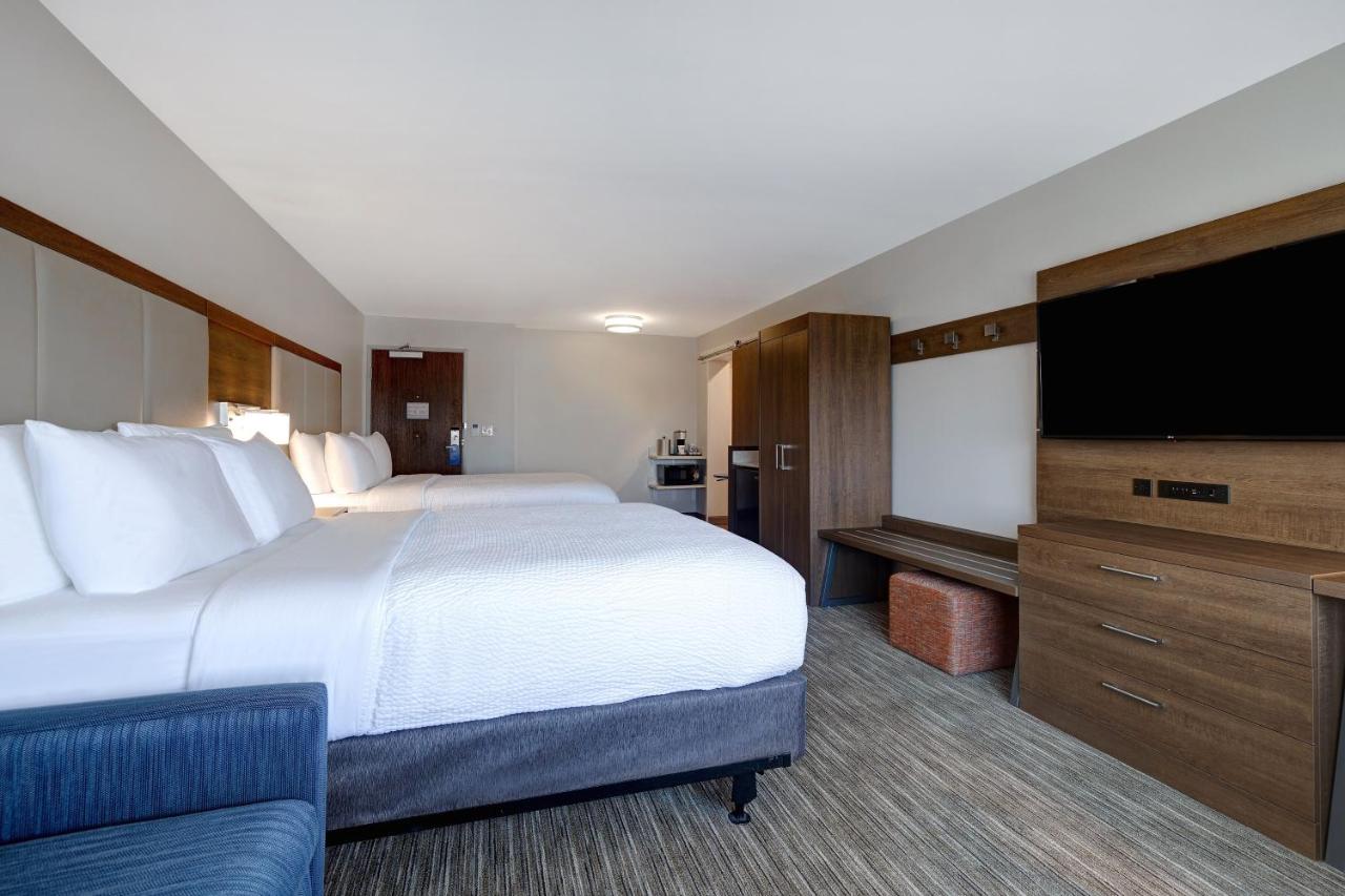 Suite with Two Beds - Non-Smoking at Holiday Inn Express & Suites Brighton by IHG