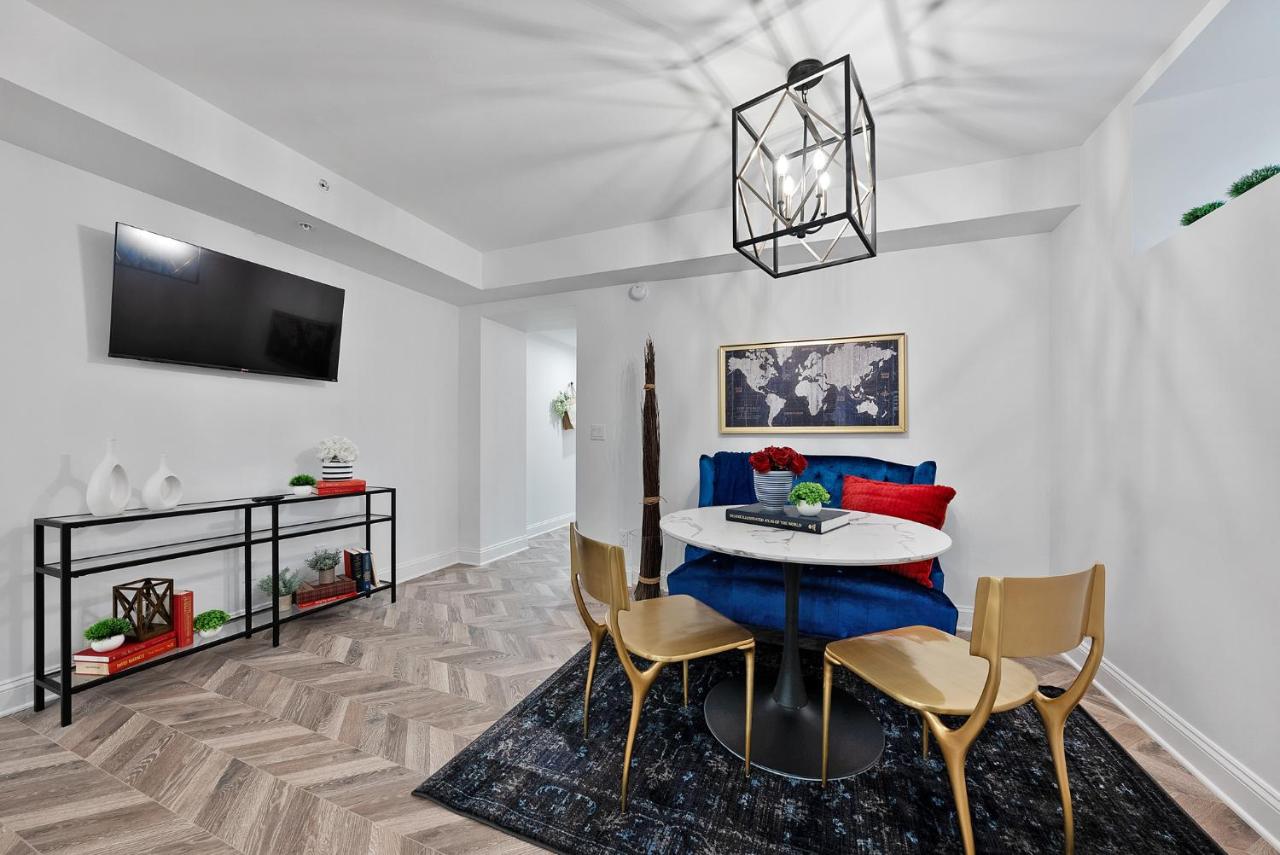  | Beautiful Condo Steps from Shoreline Park - A