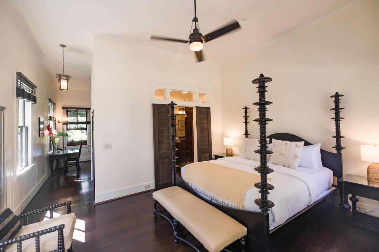 King Suite with Ocean View at Lumeria Maui Educational Retreat Center