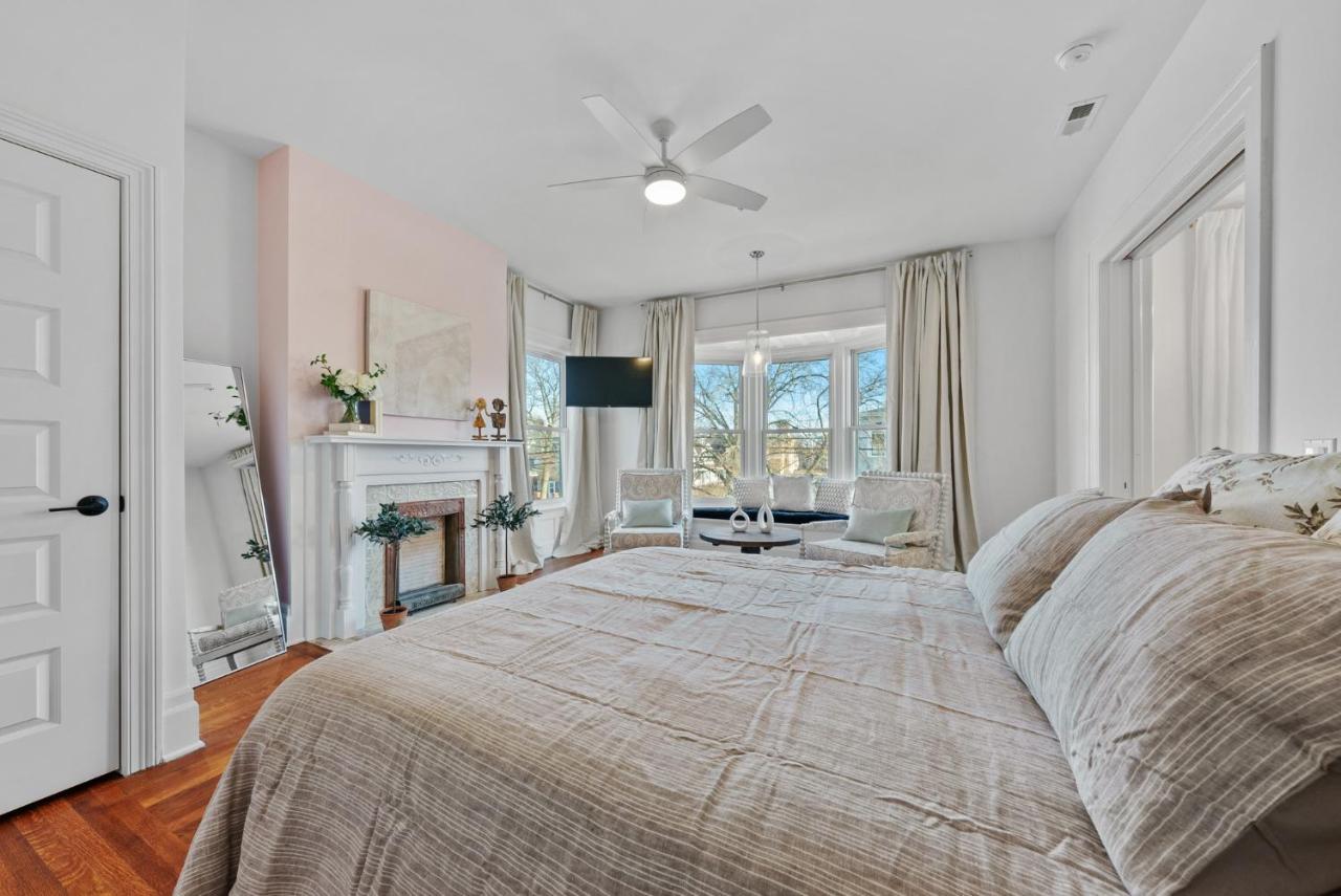 | Beautiful Condo close to Saucy Brew Works - G