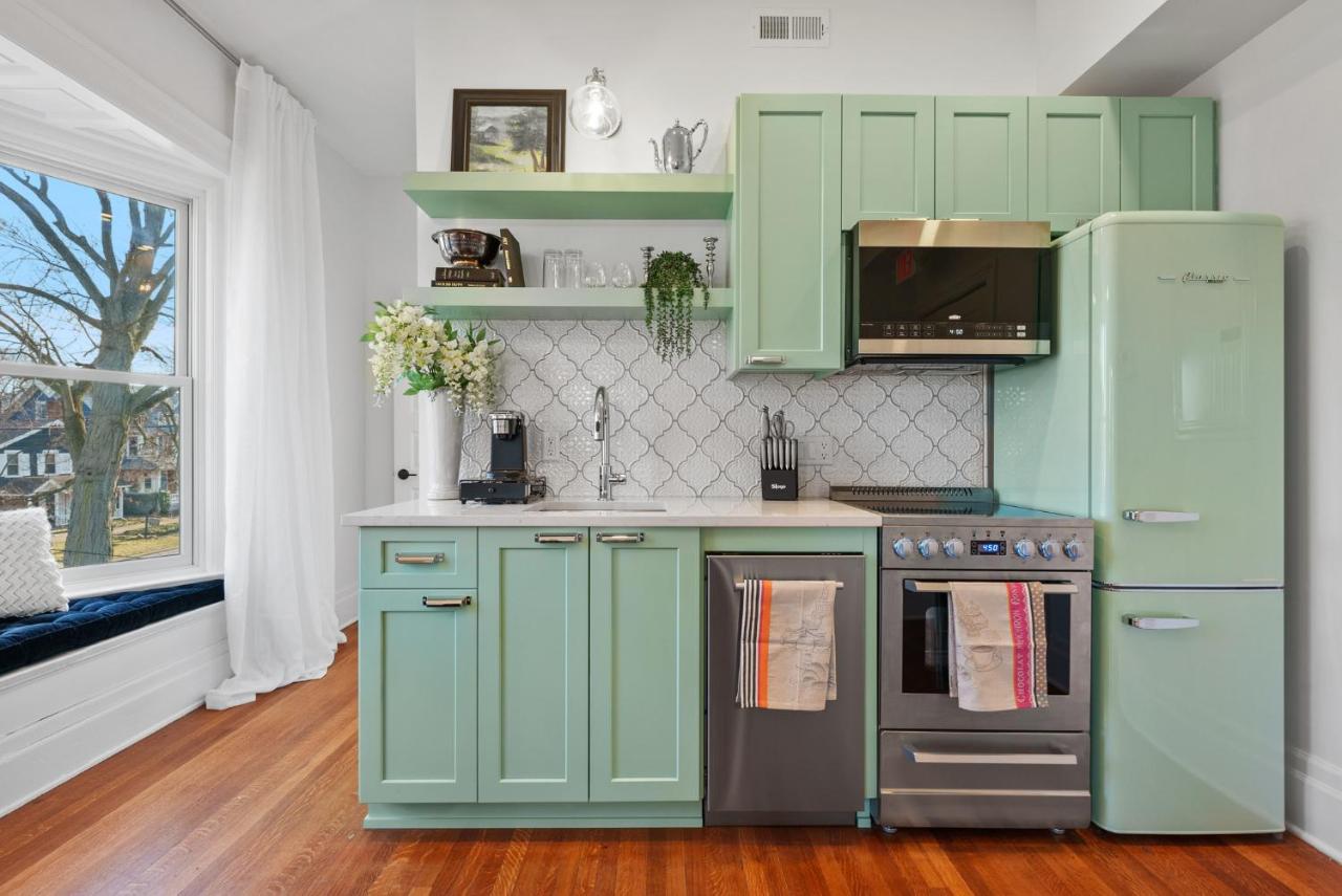 | Beautiful Condo close to Saucy Brew Works - G