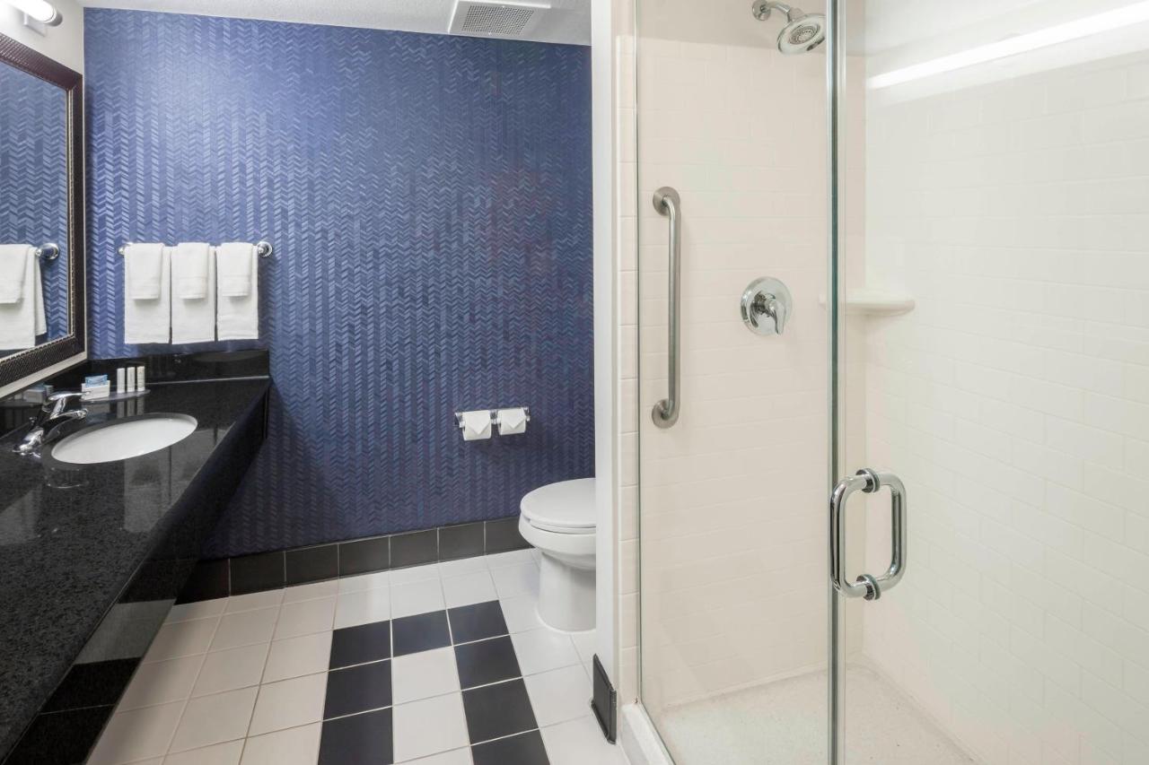 King Room at Fairfield by Marriott Inn & Suites Austin Parmer/Tech Ridge