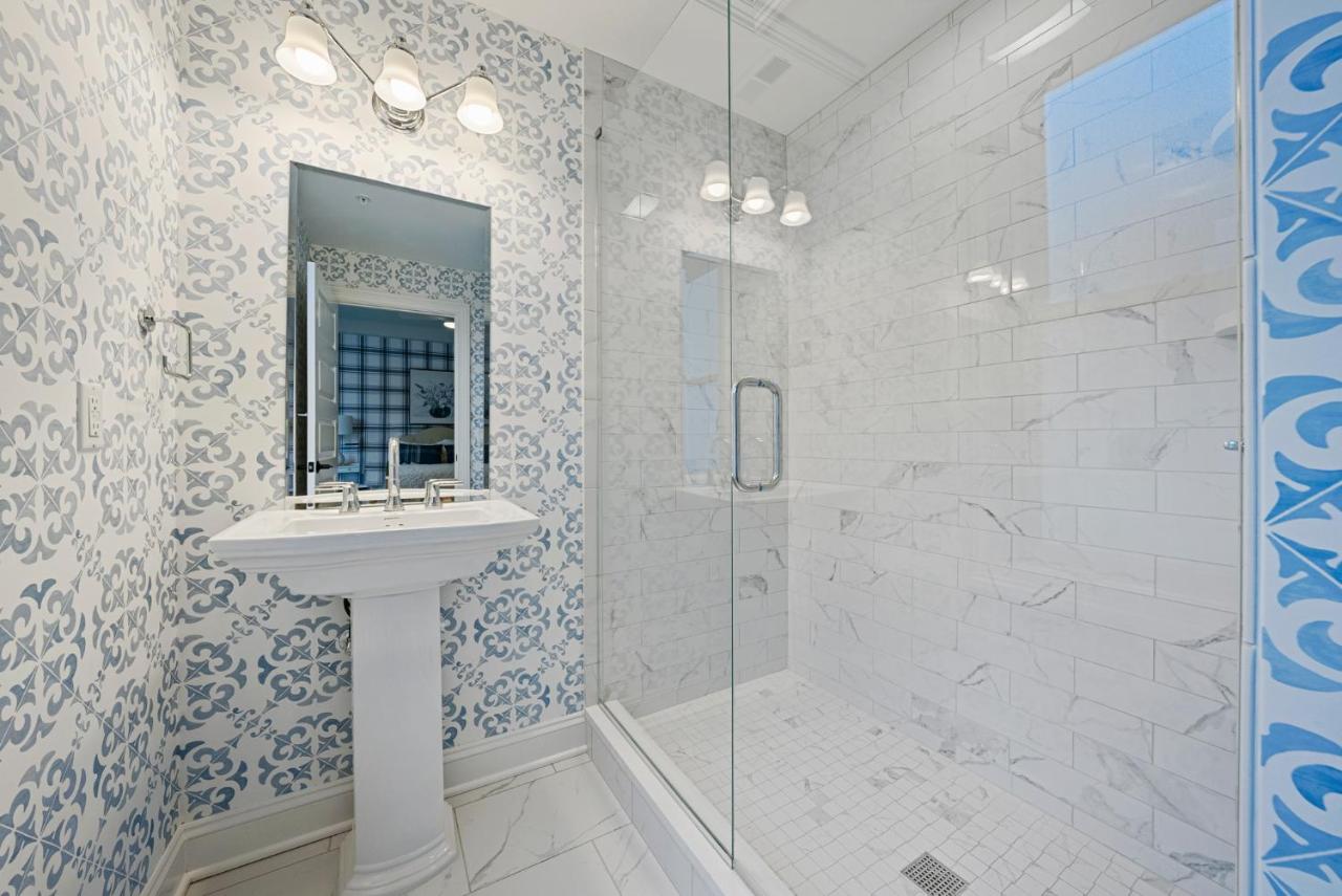 | Beautiful Condo Close to The Dock of Bay Marina - H