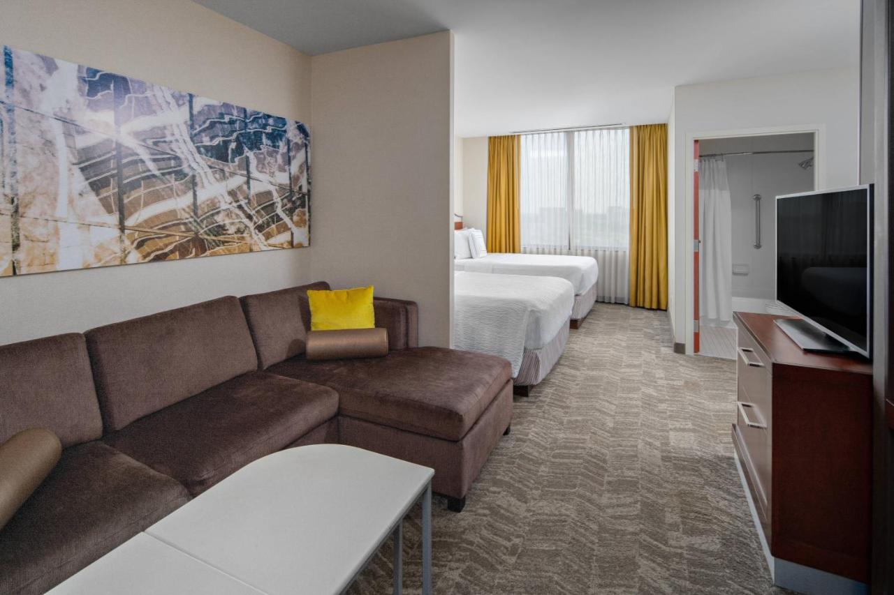  | SpringHill Suites Chicago O'Hare by Marriott