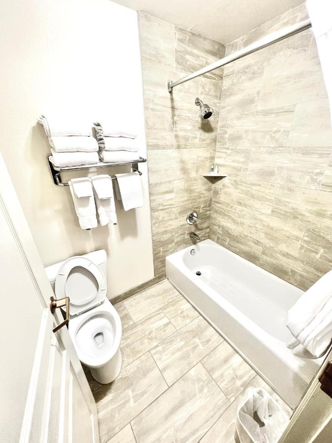 Triple Room at Clarion Inn Page - Lake Powell