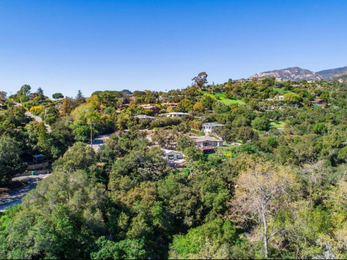 | Santa Barbara Botanical Cabin