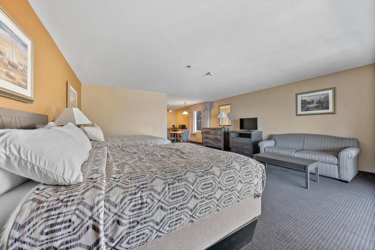  | BayShore Family Suite #200