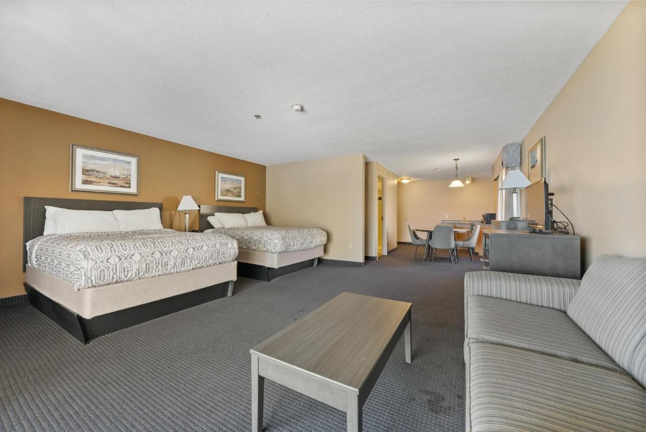  | BayShore Family Suite #200