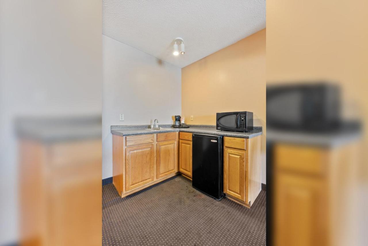  | BayShore Family Suite #200