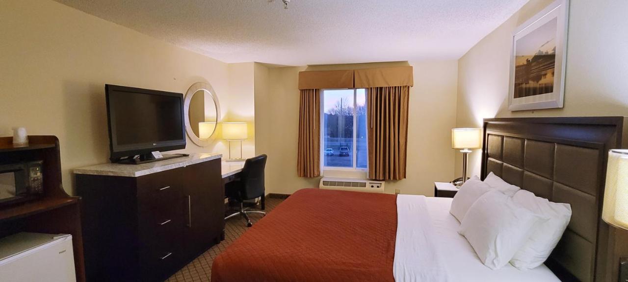 | Home Inn & Suites
