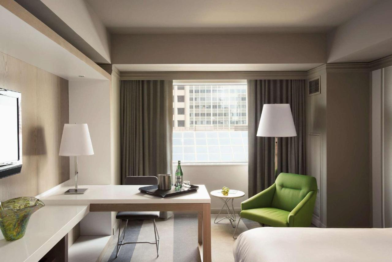 Business King Suite - Non-Smoking at The Royal Sonesta Minneapolis Downtown